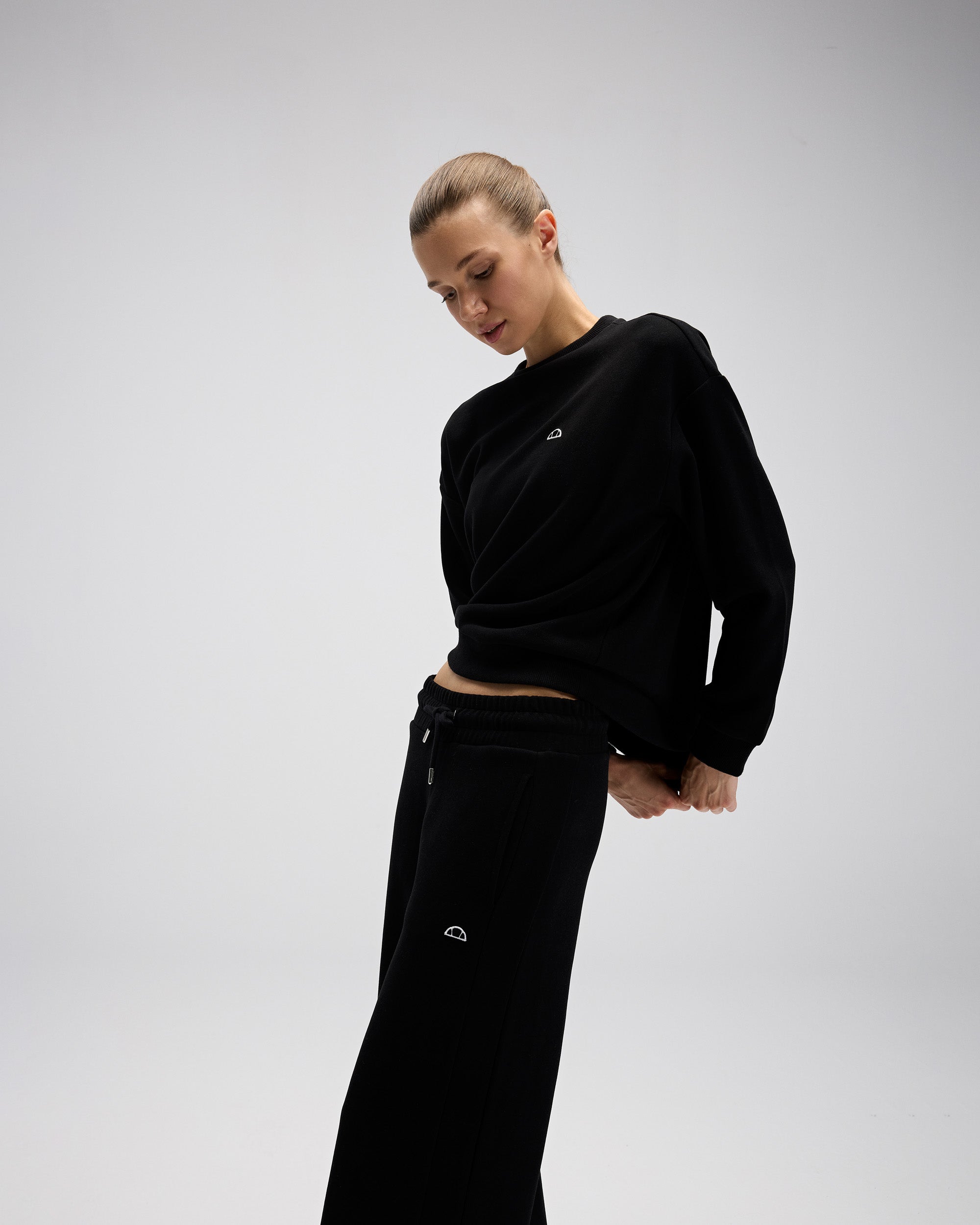 Ellesse Kadın Sweatshirt EF540-BK