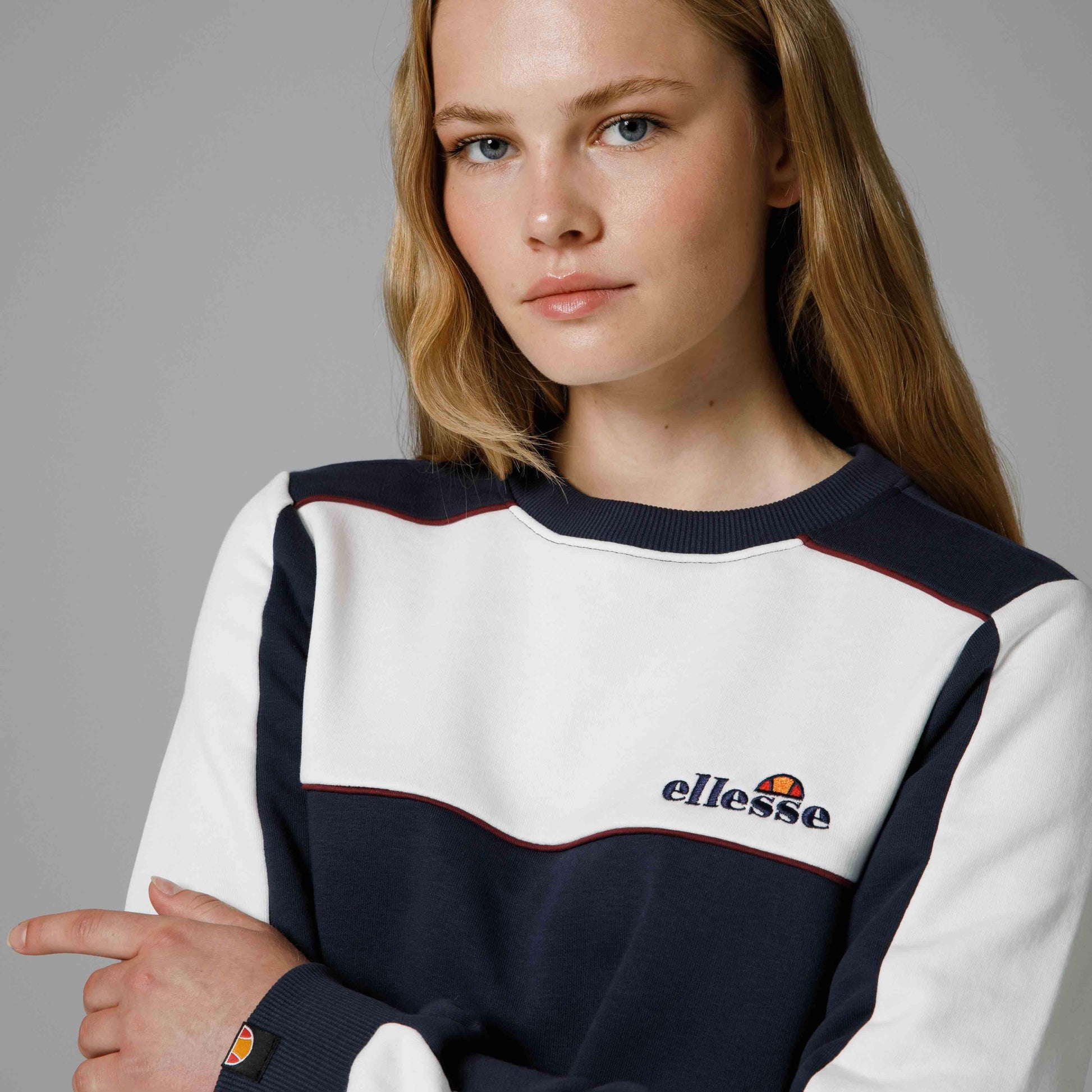 Ellesse Kadın Sweatshirt EF183-NV