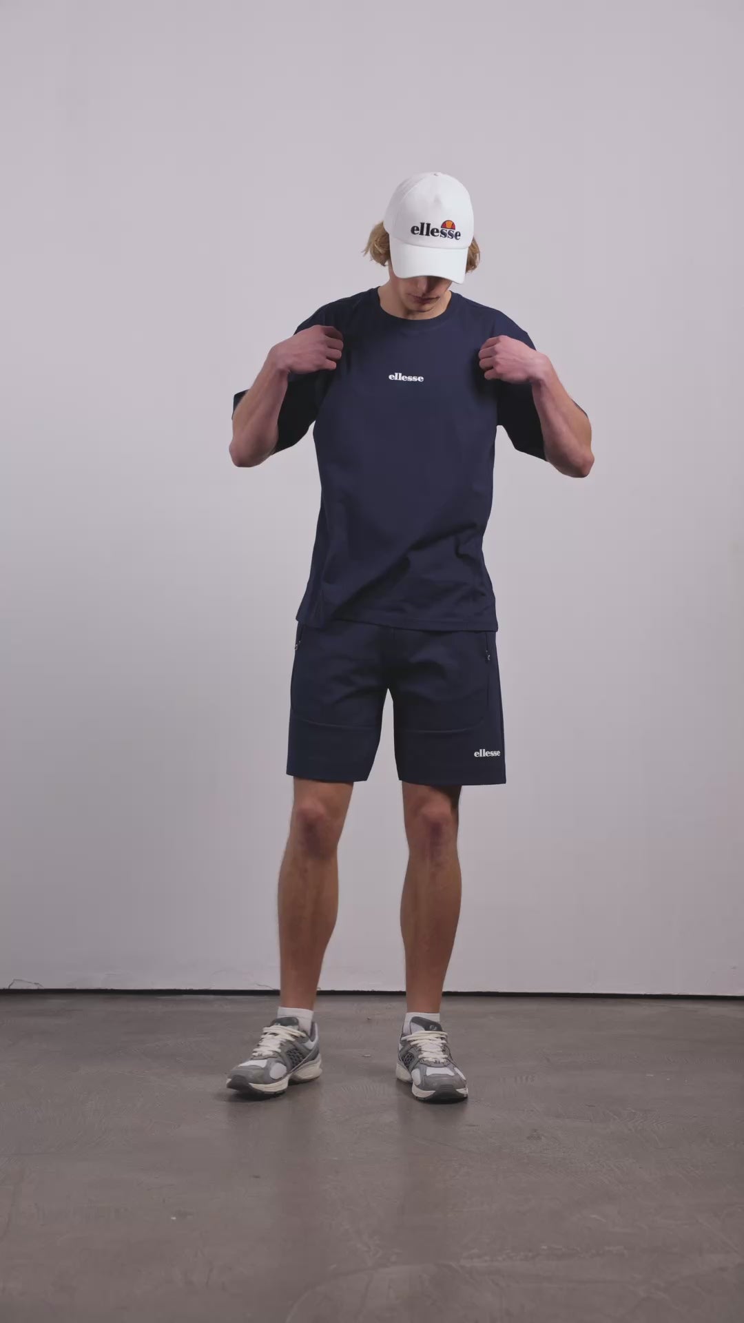 Ellesse Oversize Erkek Tişört EM391-NV