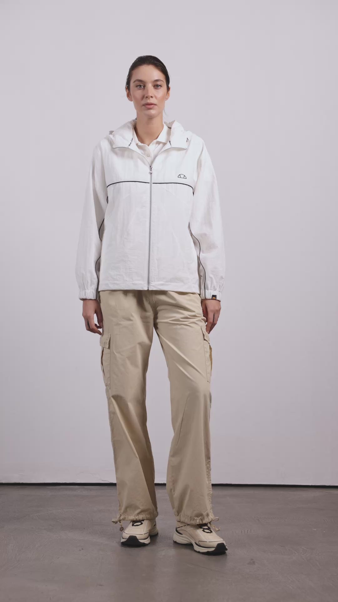 Ellesse Kadın Yağmurluk EF100-1-OF