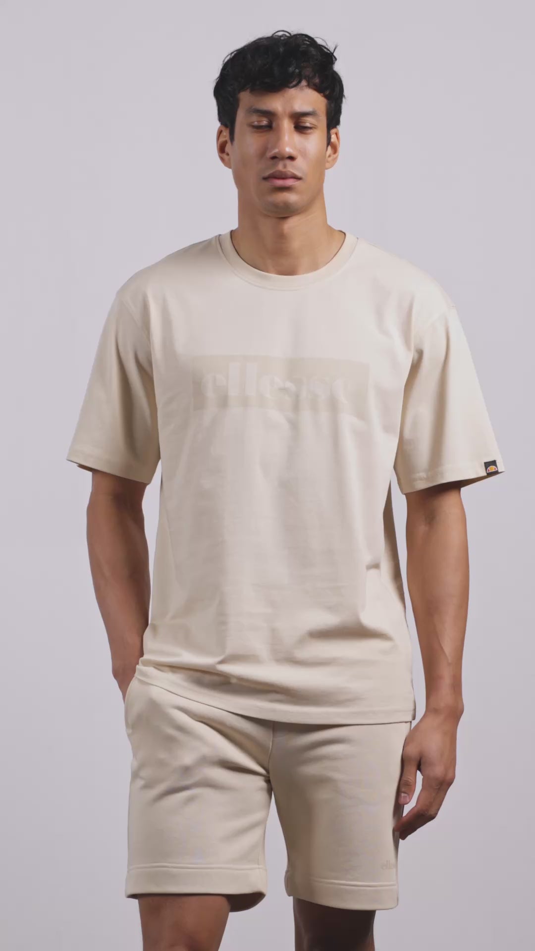 Ellesse Oversize Erkek Tişört EM390-ECR